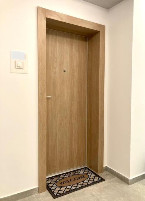 The 2Nd Place 2Be Apartment Bucureşti Ngoại thất bức ảnh